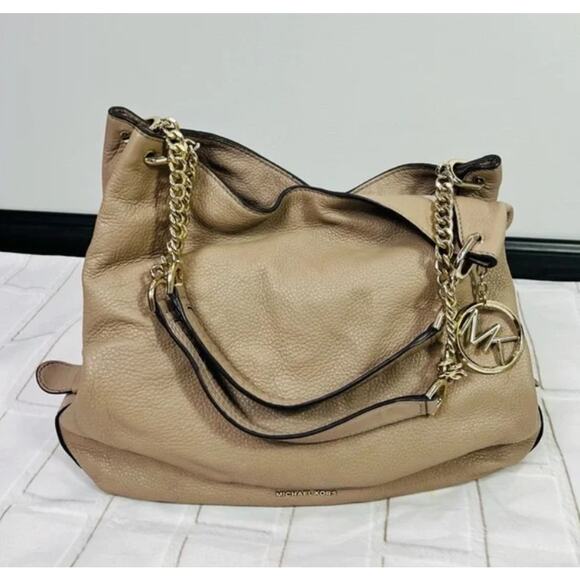 Michael Kors tan chained shoulder bag - Picture 4 of 15